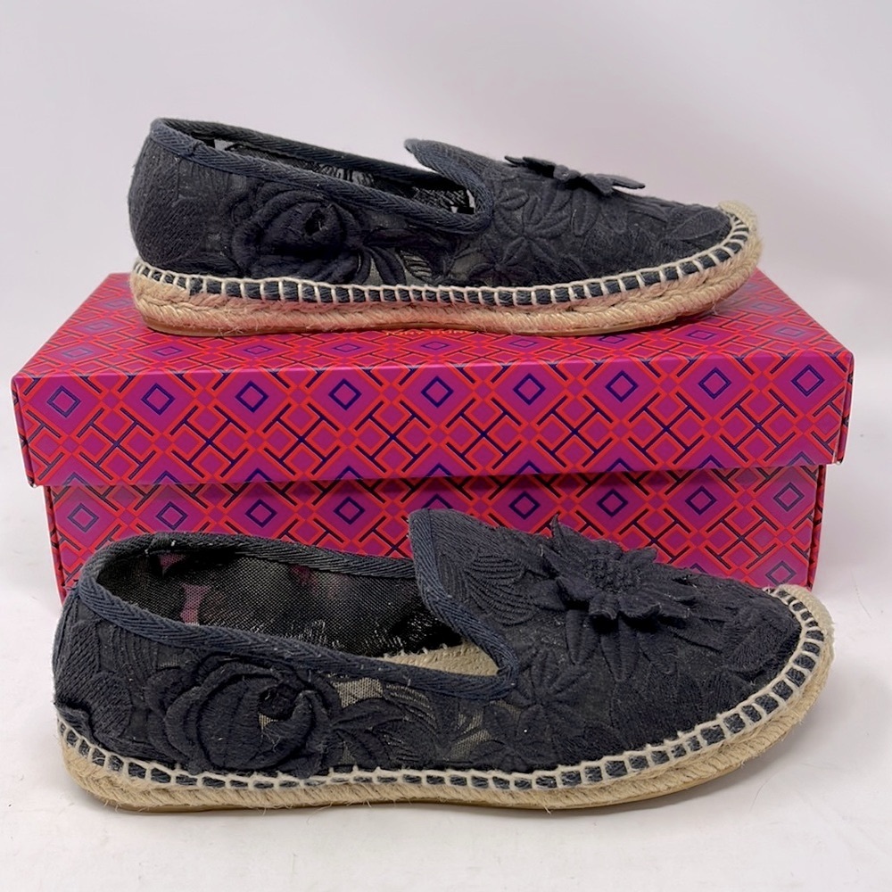 TORY BURCH ESPADRILLES FLAT MESH CROCHET FLOWER DARK NAVY MADE IN SPAIN SIZE 7